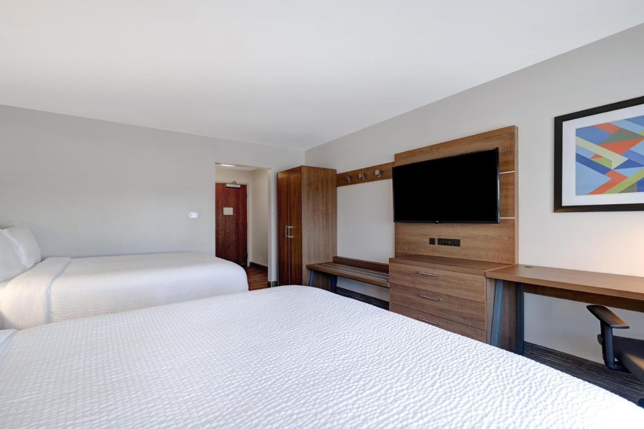 Holiday Inn Express & Suites - Grand Rapids South - Wyoming By Ihg Zewnętrze zdjęcie